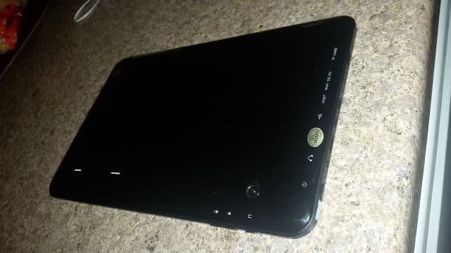 contixo-q101-buttons