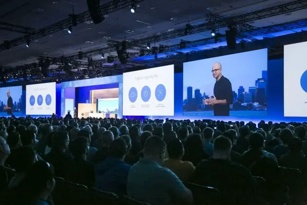 nadella-present-multiple-platform