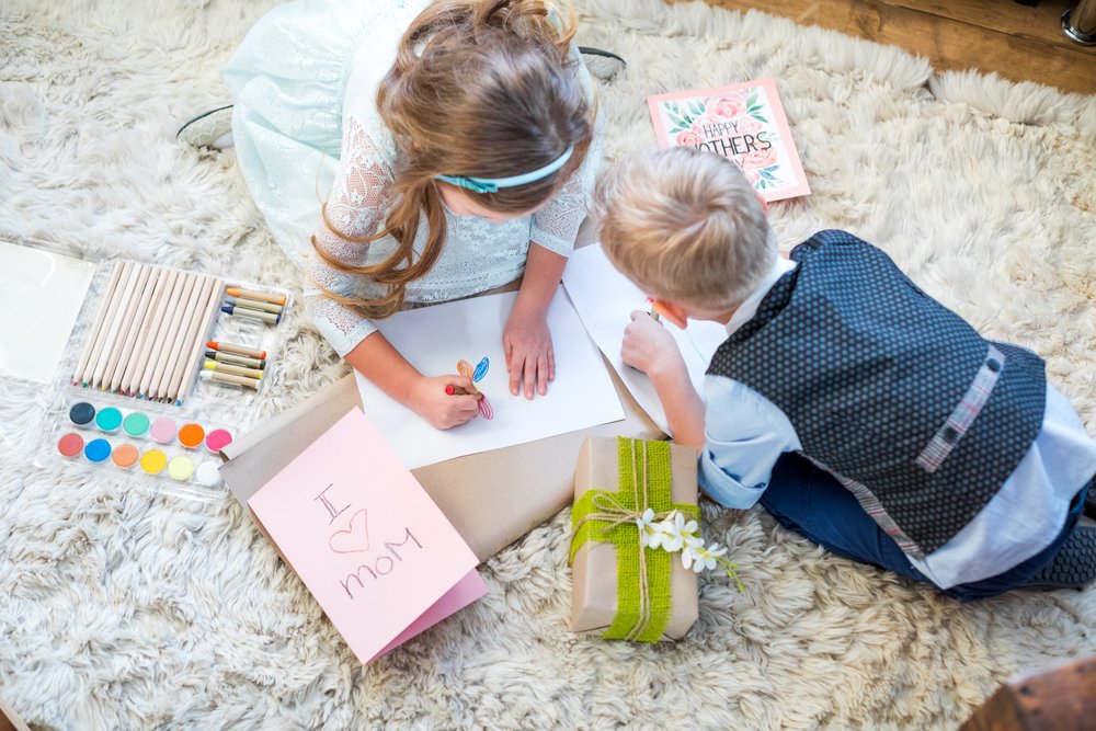 Which Holiday Is The Most Popular To Send Cards