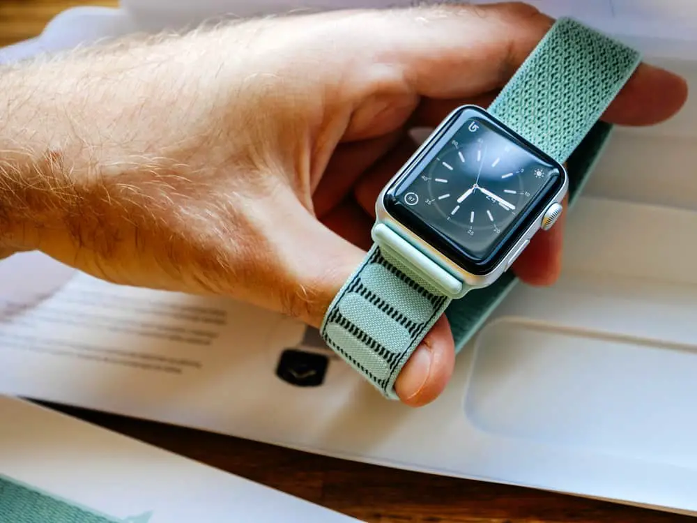 How To Choose The Right Apple Watch Band Size